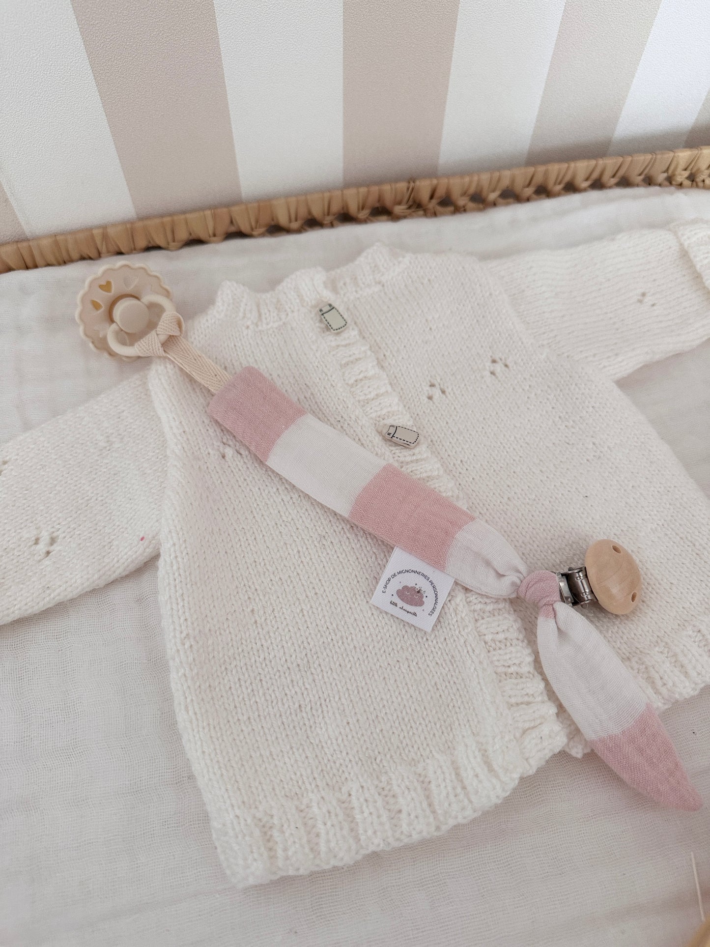 Attache tétine personnalisé - rayé rose