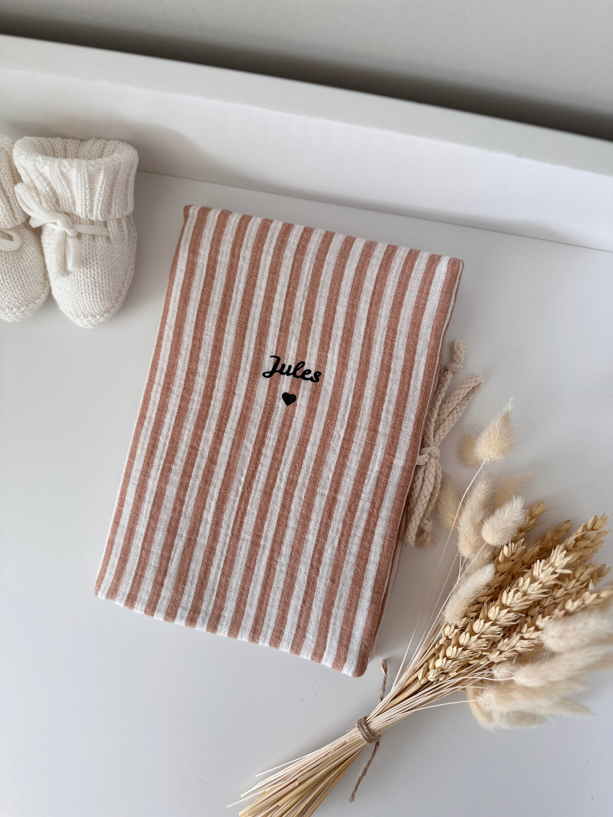 Protège carnet de santé - rayures caramel