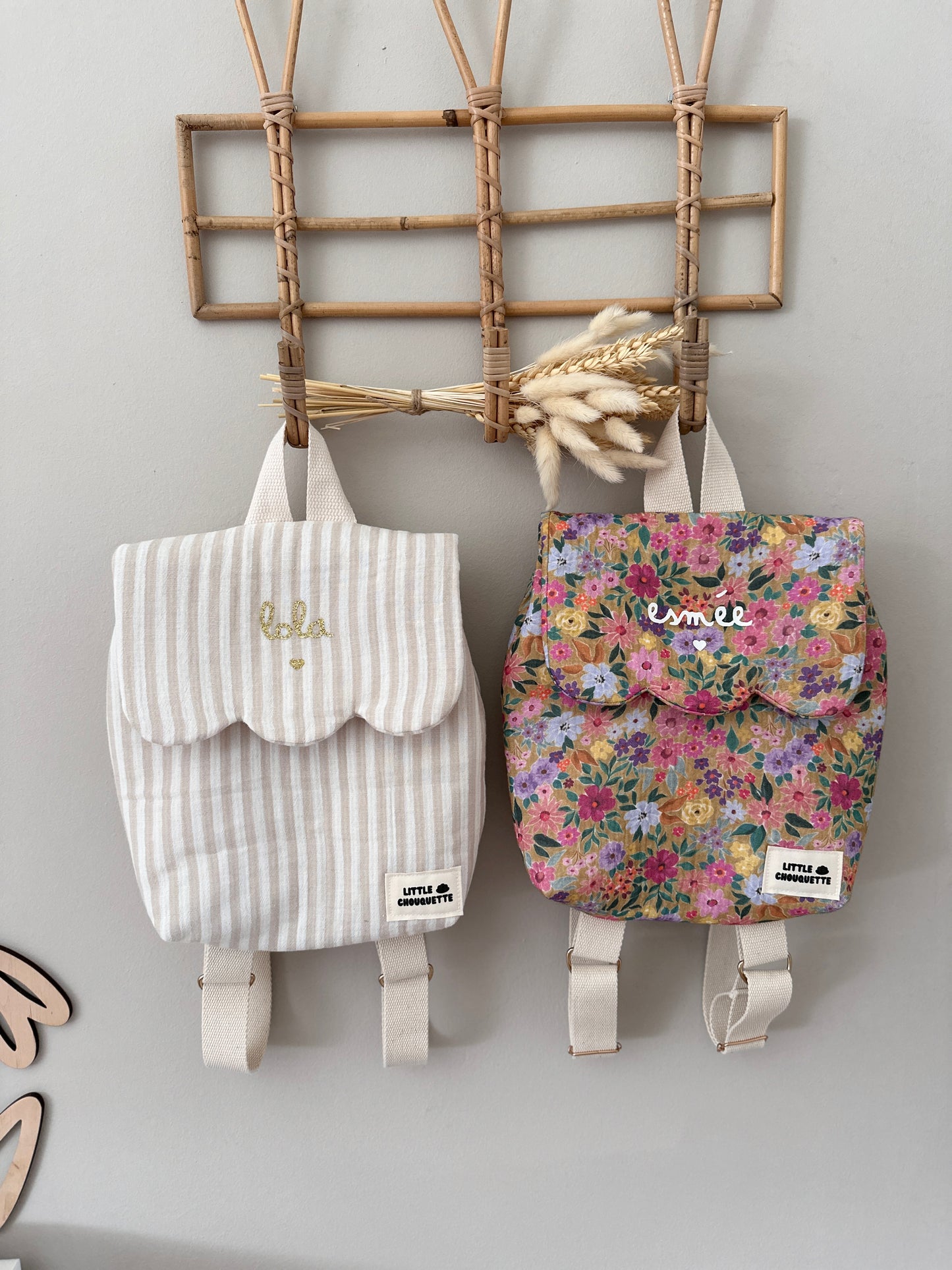 Sac à dos bébé personnalisable - Fleurs multicolores