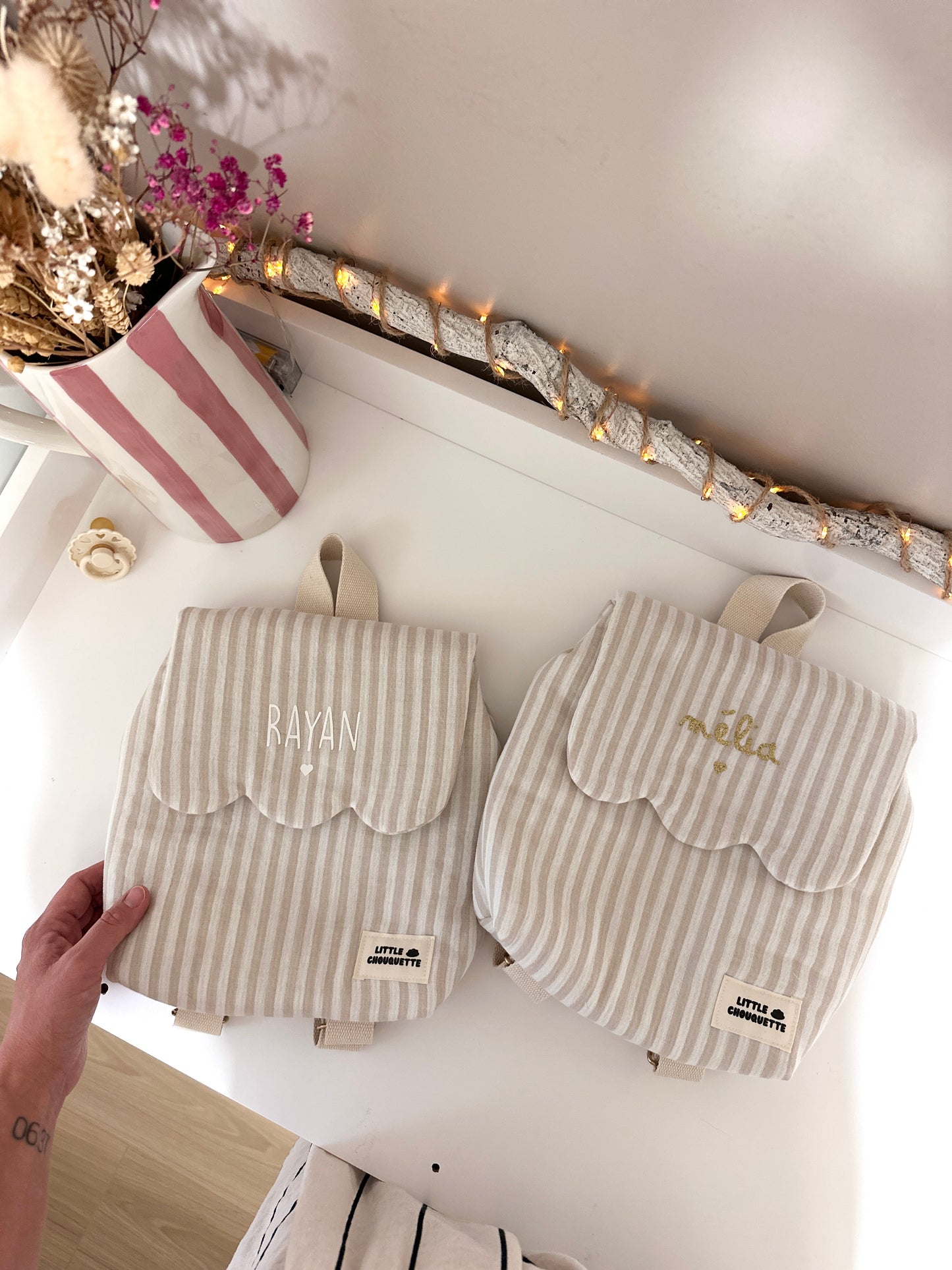 Sac à dos bébé personnalisable - Rayures sable