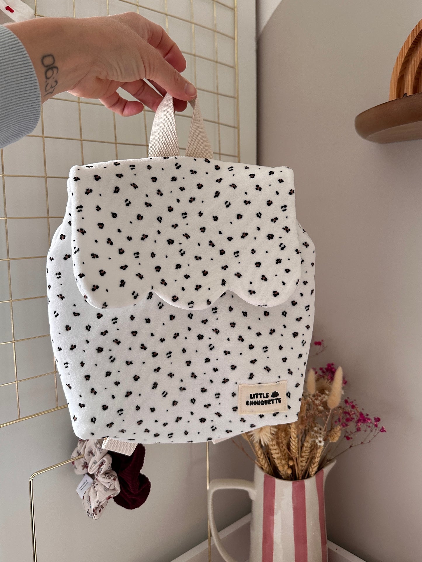 Sac à dos bébé personnalisable - Léopard blanc