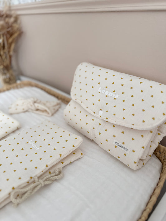 Matelas à langer - coeurs jaune